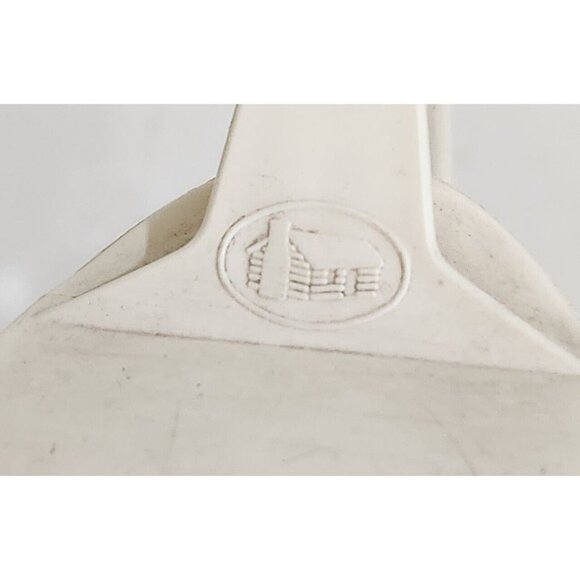 Vintage Log Cabin Syrup Dispenser Bottle Pitcher Clear Glass White Lid Handle - Picture 4 of 4